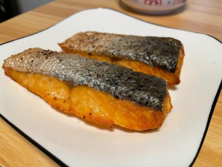 Can Dogs Have Salmon Skin? You’ll Be Surprised At How Beneficial It Is