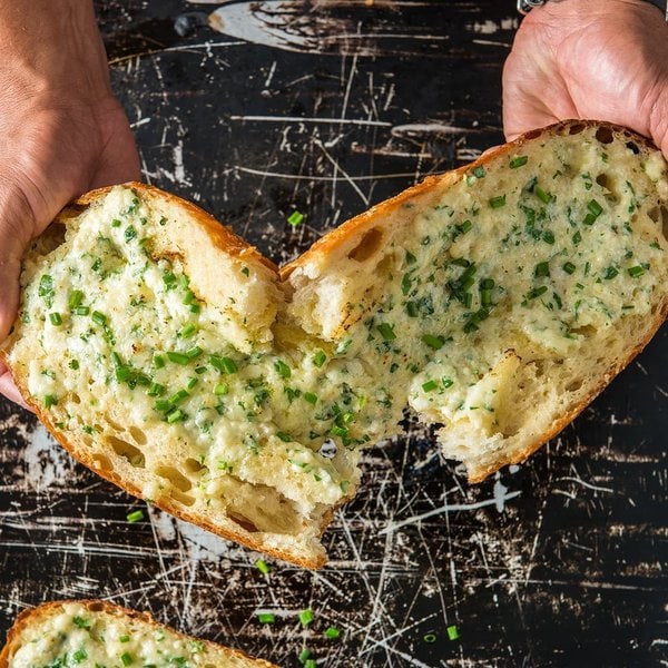 Can Dogs Eat Garlic Bread? Is It Safe? The Goody Pet